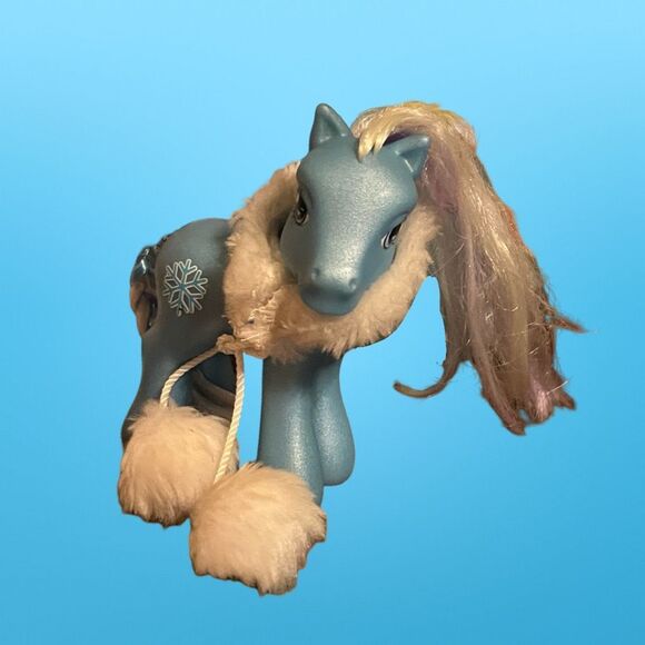 2003 Target Exclusive My Little Pony G3 Snowflake with Pom Hat Figure 3” B16 - Picture 5 of 6